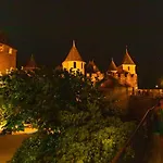 Confort ! Calme, Climatisation, Parking Gratuit, Grande Terrasse, Ascenseur, Wifi Appartement *