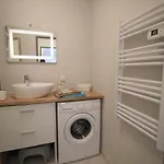Confort ! Calme, Climatisation, Parking Gratuit, Grande Terrasse, Ascenseur, Wifi Carcassonne