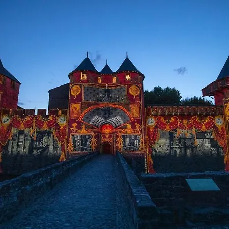 Confort ! Calme, Climatisation, Parking Gratuit, Grande Terrasse, Ascenseur, Wifi Daire Carcassonne