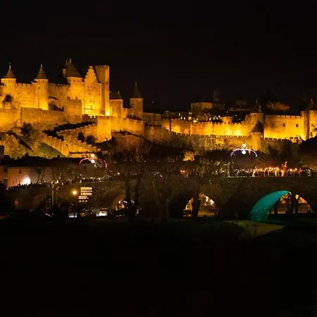 Confort ! Calme, Climatisation, Parking Gratuit, Grande Terrasse, Ascenseur, Wifi Daire Carcassonne