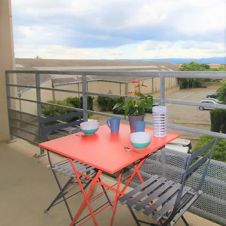 Confort ! Calme, Climatisation, Parking Gratuit, Grande Terrasse, Ascenseur, Wifi *