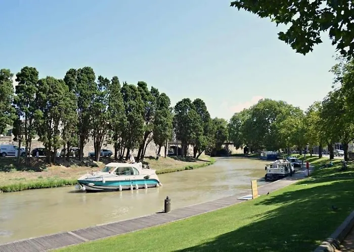 Confort ! Calme, Climatisation, Parking Gratuit, Grande Terrasse, Ascenseur, Wifi Carcassonne