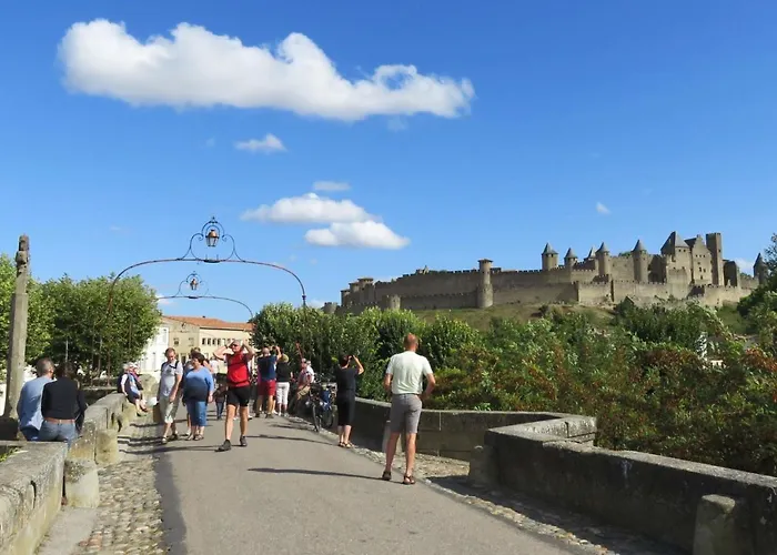 Confort ! Calme, Climatisation, Parking Gratuit, Grande Terrasse, Ascenseur, Wifi Apartment