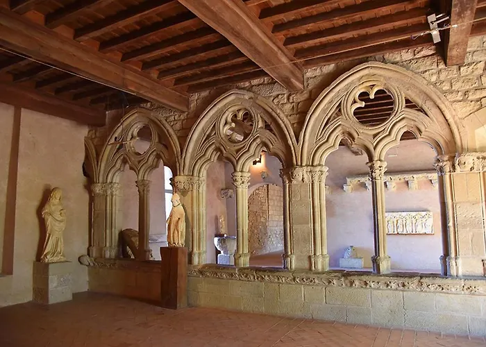 Confort ! Calme, Climatisation, Parking Gratuit, Grande Terrasse, Ascenseur, Wifi *