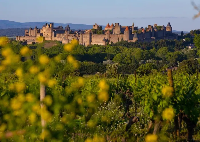 Confort ! Calme, Climatisation, Parking Gratuit, Grande Terrasse, Ascenseur, Wifi Apartment