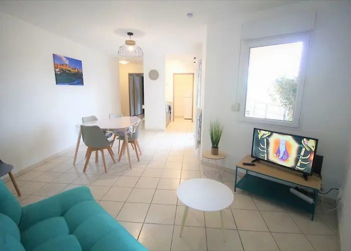 Apartment Confort ! Calme, Climatisation, Parking Gratuit, Grande Terrasse, Ascenseur, Wifi